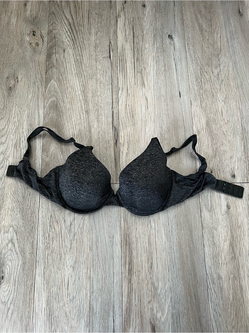 Victoria's Secret Black Padded T-Shirt Bra
